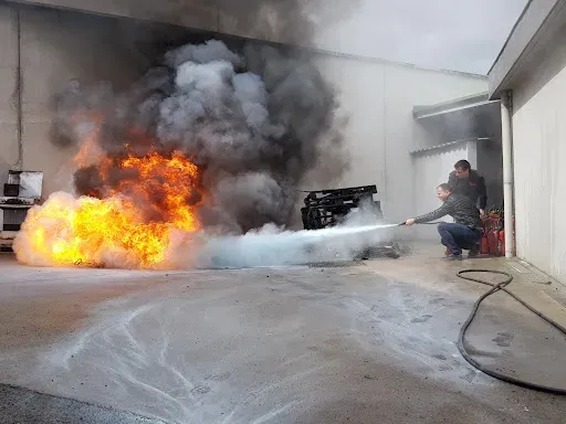 A.E.D Sécurité Incendie à 42390 Villars