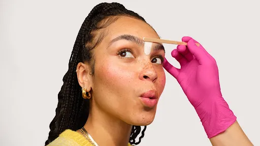 Benefit BrowBar Bar à Sourcils - Saint Etienne Auchan à Villars