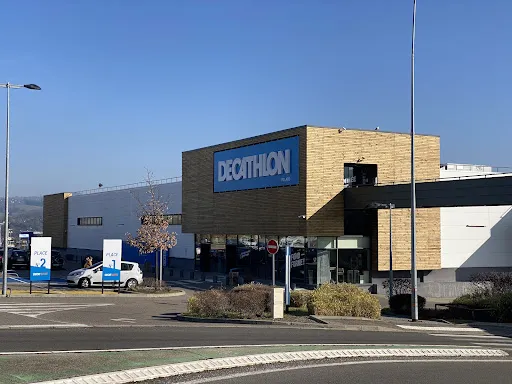 Decathlon Saint Etienne Villars à Villars