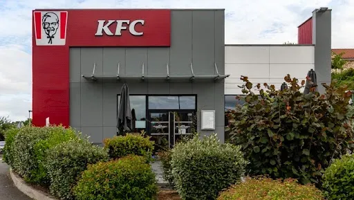 KFC Saint Etienne Villars à 42390 Villars