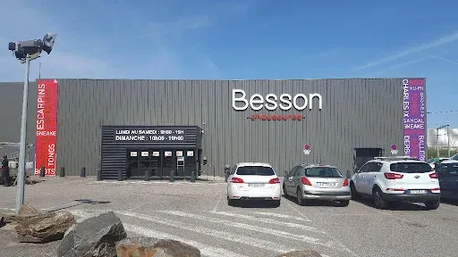 La Halle à Villars